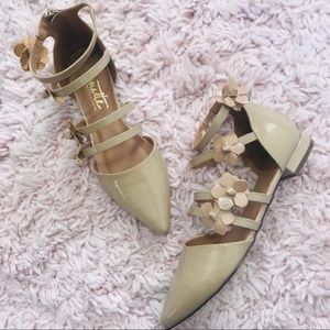 Nanette Lepore Women's Adelia Pointed Toe Flats